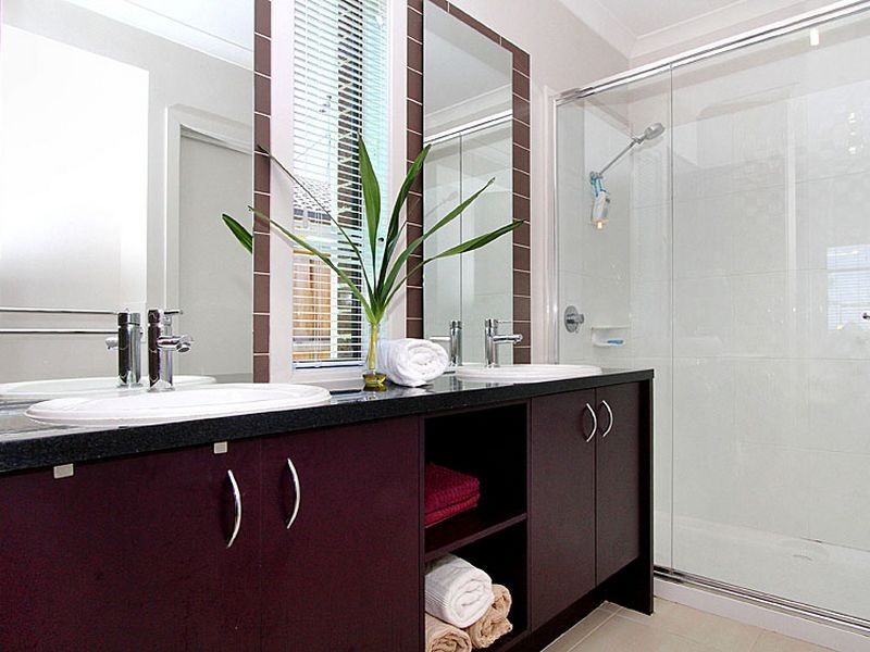 557 The Lakes Boulevard, South Morang VIC 3752