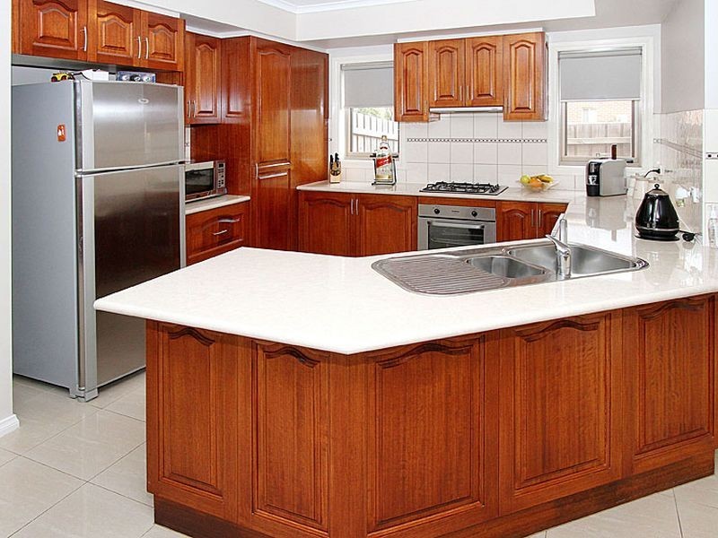 27 Vincent Drive, South Morang VIC 3752