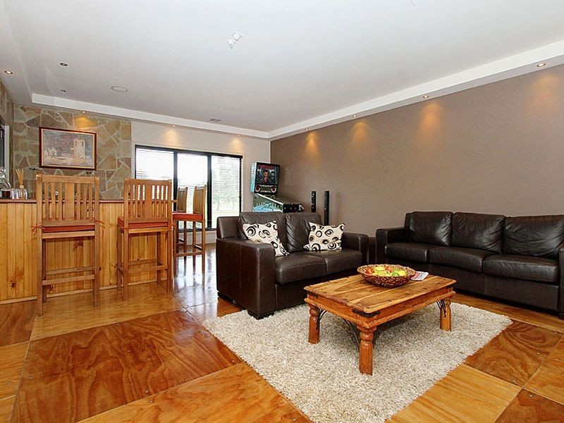 11-12 Cordell Court, Whittlesea VIC 3757