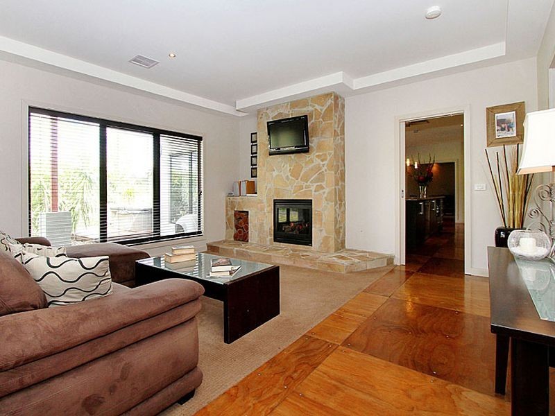 11-12 Cordell Court, Whittlesea VIC 3757