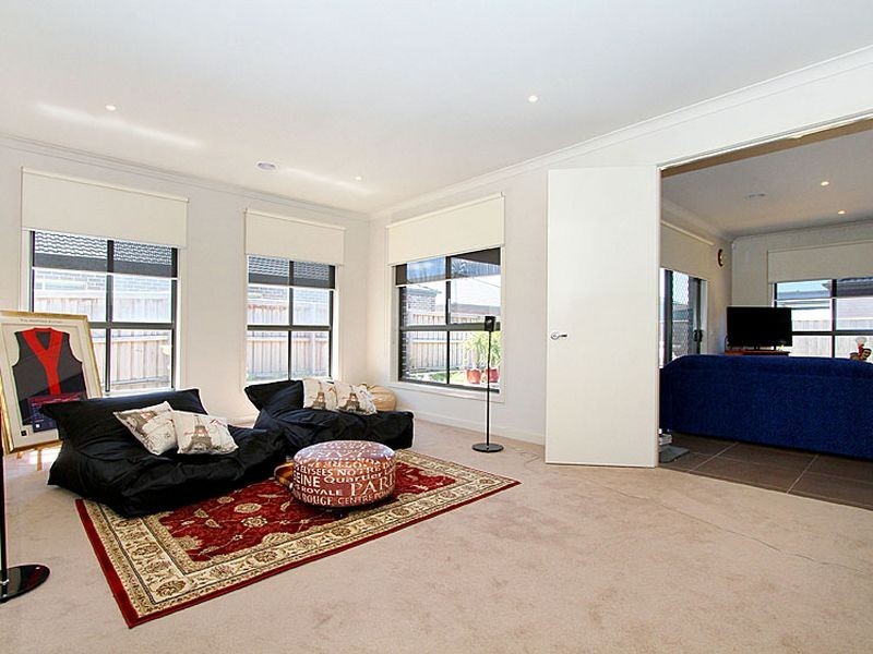 1 Lang Lang Way, Mernda VIC 3754