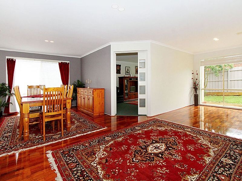 16 Bluestone Court, South Morang VIC 3752