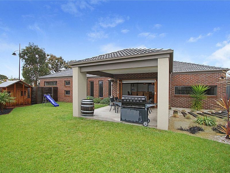 9 Florence Drive, Mernda VIC 3754