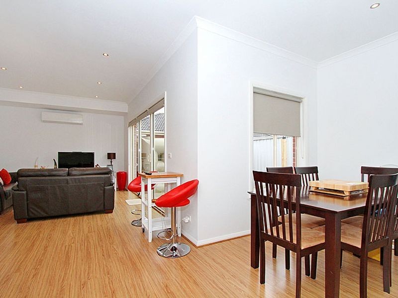 3/4 Bradshaw Street, Kingsbury VIC 3083