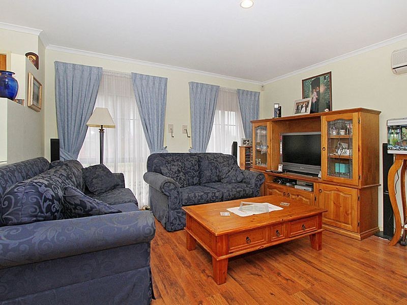 42 Appletree Drive, Mill Park VIC 3082