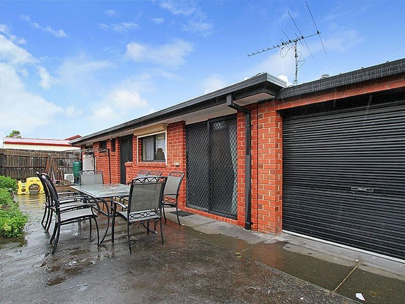 42 Appletree Drive, Mill Park VIC 3082