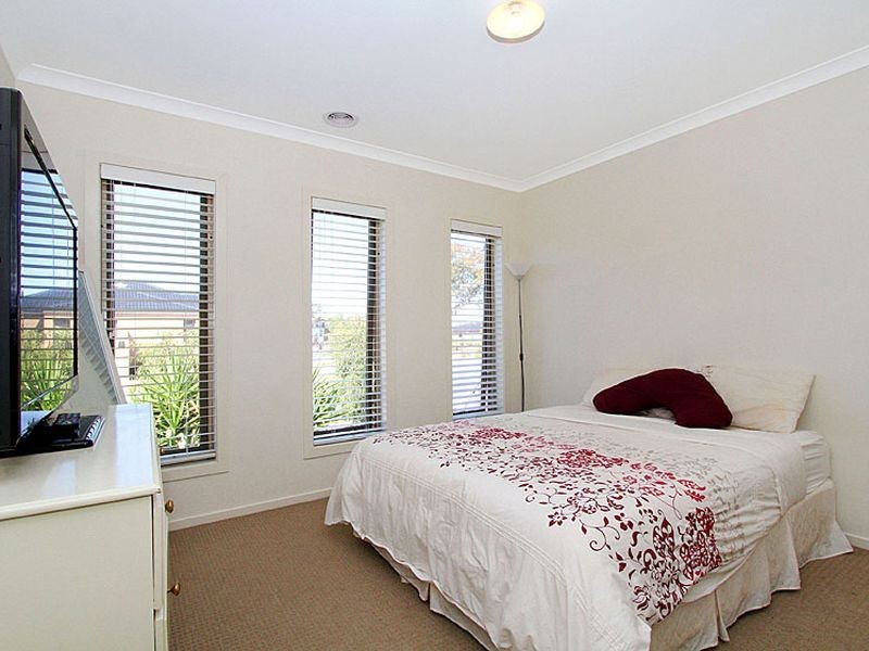 19 Embankment Road, Doreen VIC 3754