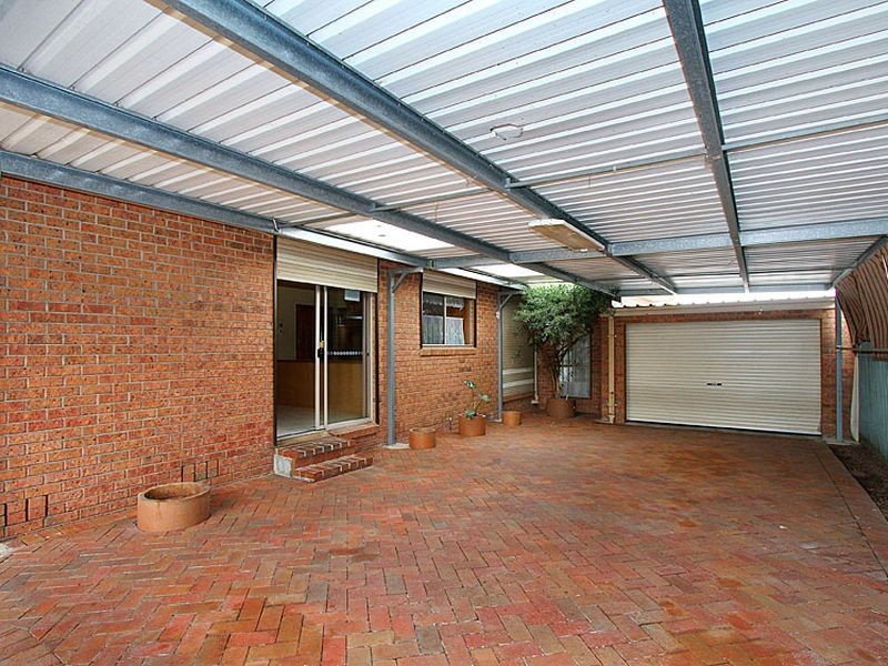 100 Centenary Drive, Mill Park VIC 3082