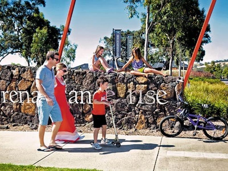 10 Uccello Way, Mernda VIC 3754