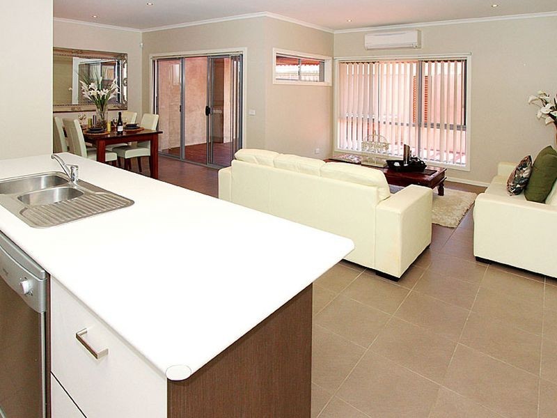 4 Bonniebird Lane, South Morang VIC 3752