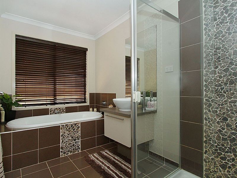 12 Kerford Court, South Morang VIC 3752