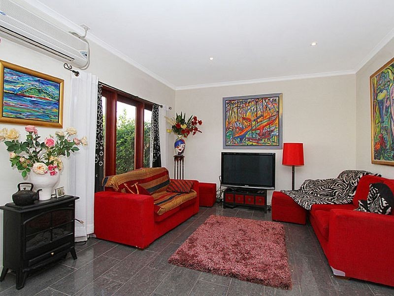 8 Reedy Lake Mews, Epping VIC 3076