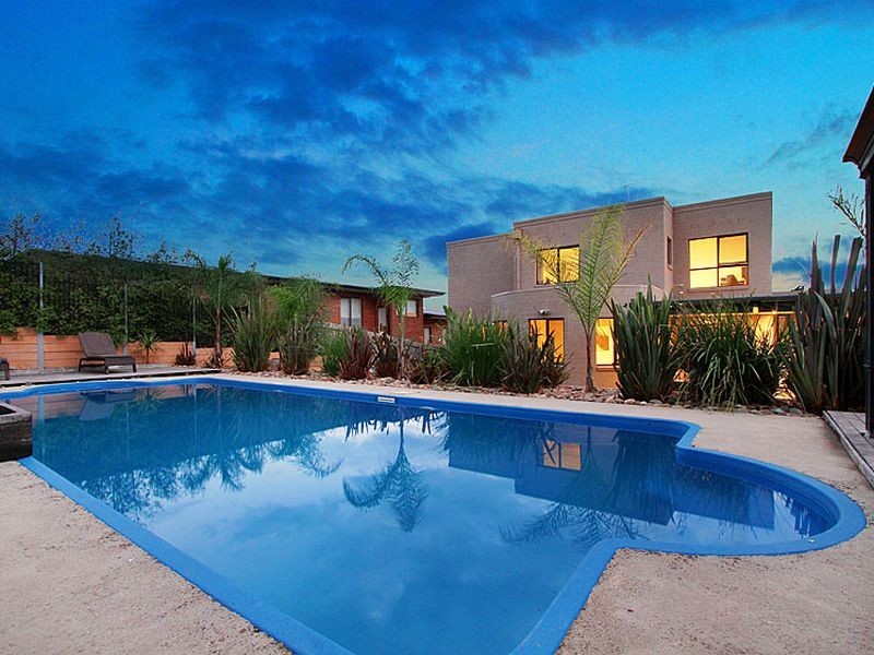 12 Bradman Terrace, Epping VIC 3076