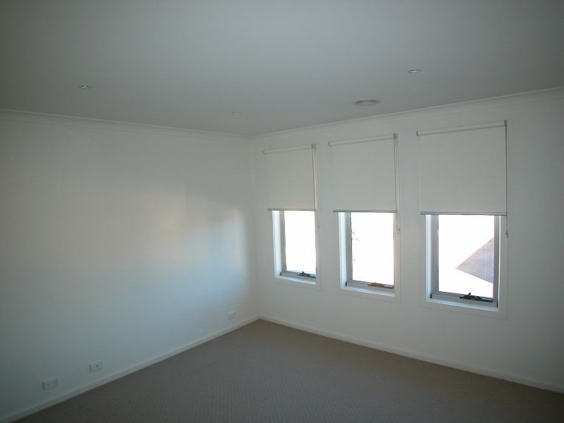 13 Amphion Street, Epping VIC 3076