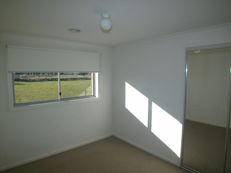 13 Amphion Street, Epping VIC 3076