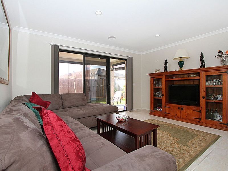 19 Vichy Avenue, Doreen VIC 3754