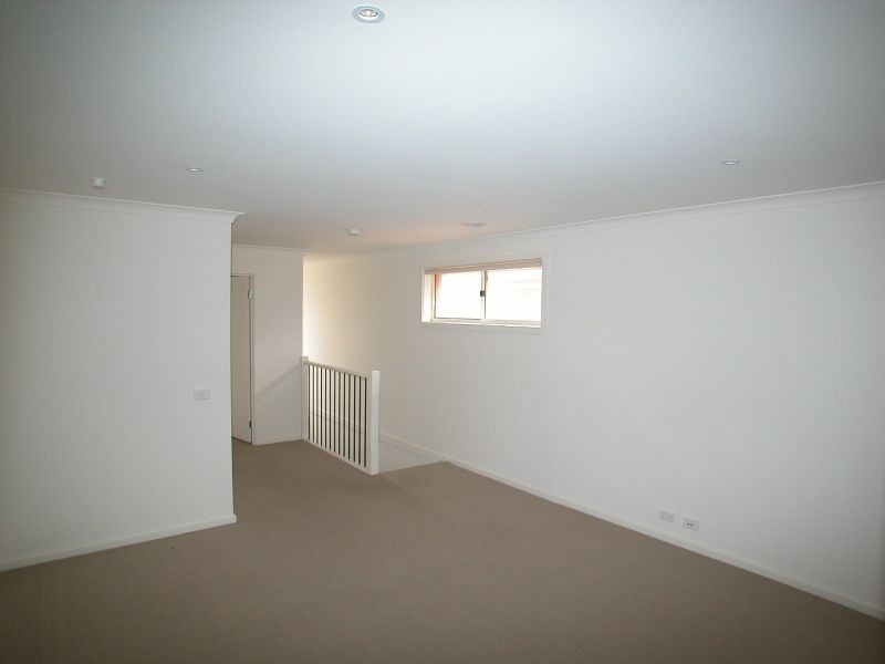 17 Amphion Street, Epping VIC 3076