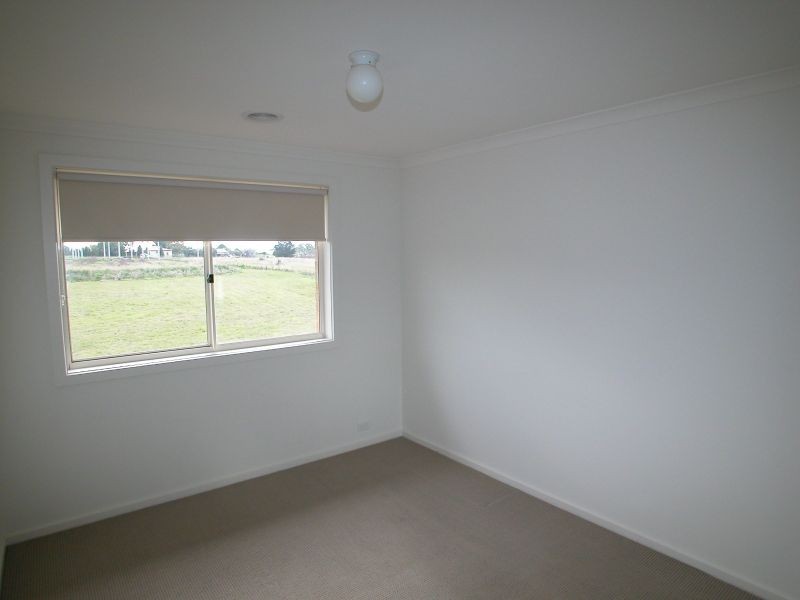 17 Amphion Street, Epping VIC 3076