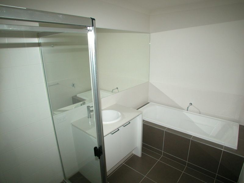 17 Amphion Street, Epping VIC 3076