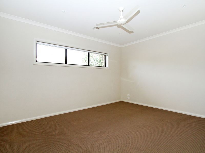 16 Montrose Drive, Doreen VIC 3754