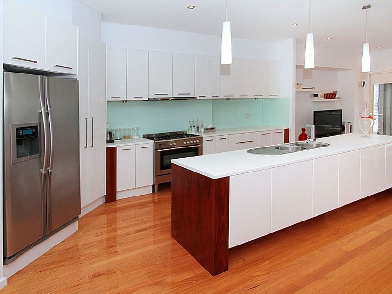 37 Elysee Avenue, South Morang VIC 3752