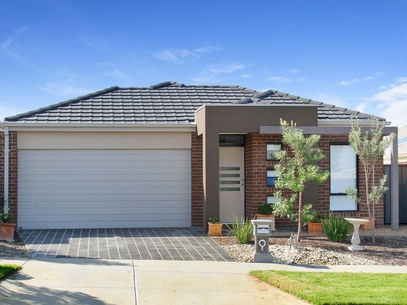 6 Pearson Road, Mernda VIC 3754