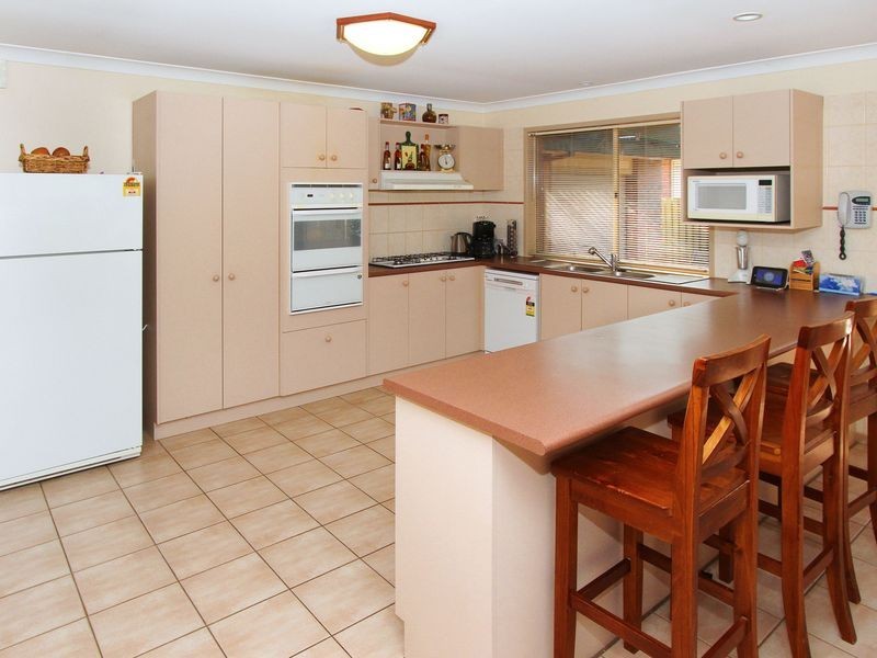 4 Possum Place, South Morang VIC 3752