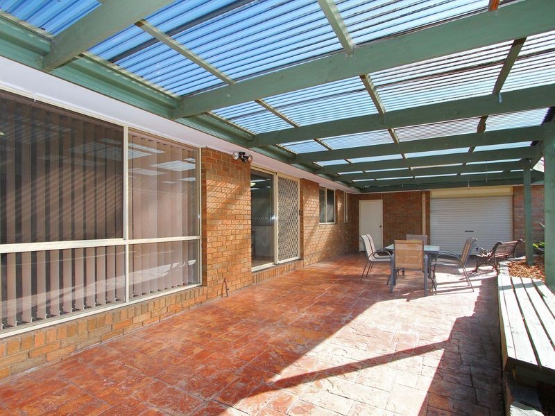 4 Possum Place, South Morang VIC 3752