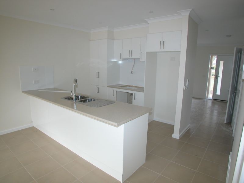 2/31A Mansfield Street, Epping VIC 3076