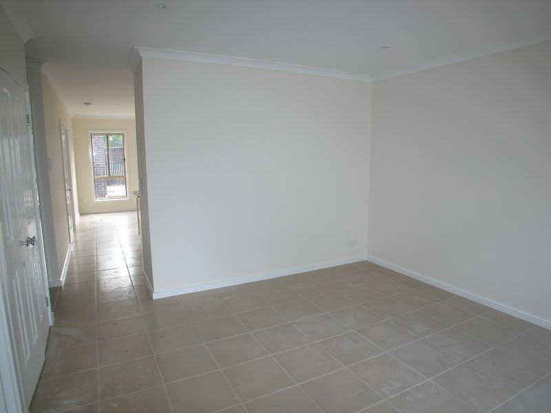 2/31A Mansfield Street, Epping VIC 3076