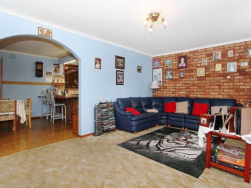 12 Christie Avenue, Mill Park VIC 3082