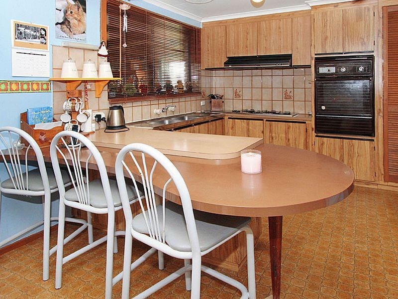 12 Christie Avenue, Mill Park VIC 3082