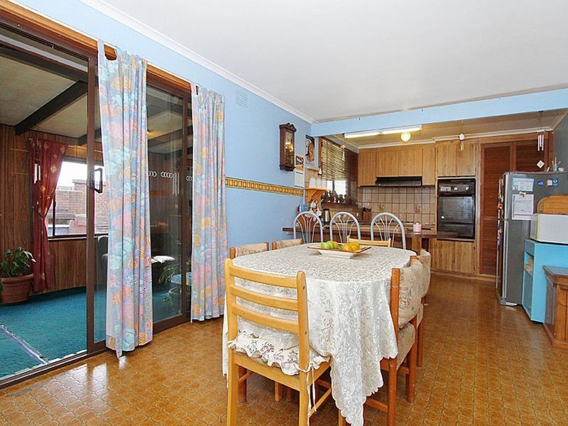 12 Christie Avenue, Mill Park VIC 3082