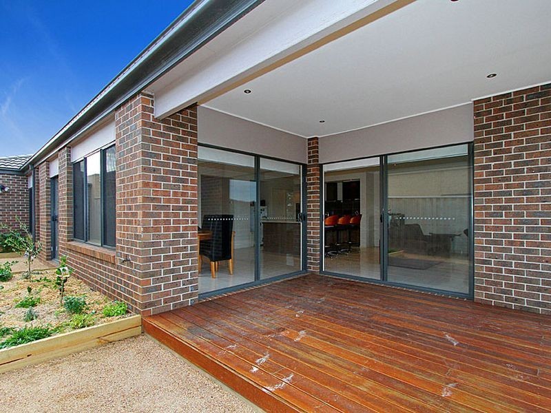1 Arum Walk, Mernda VIC 3754