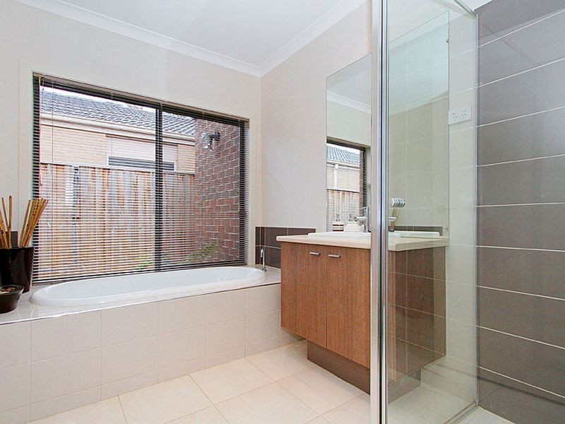1 Arum Walk, Mernda VIC 3754
