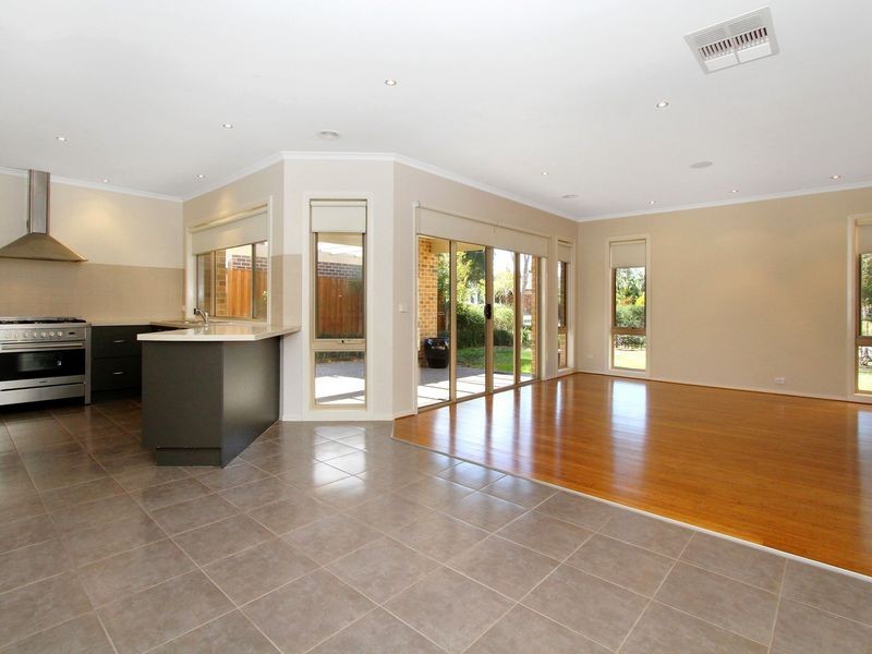 10 Waterview Drive, Mernda VIC 3754