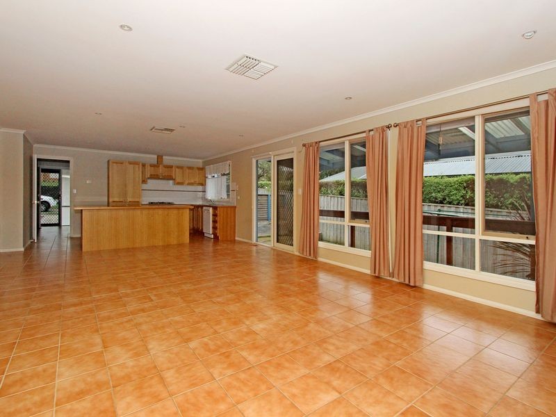 46 Rothacker Rise, Doreen VIC 3754