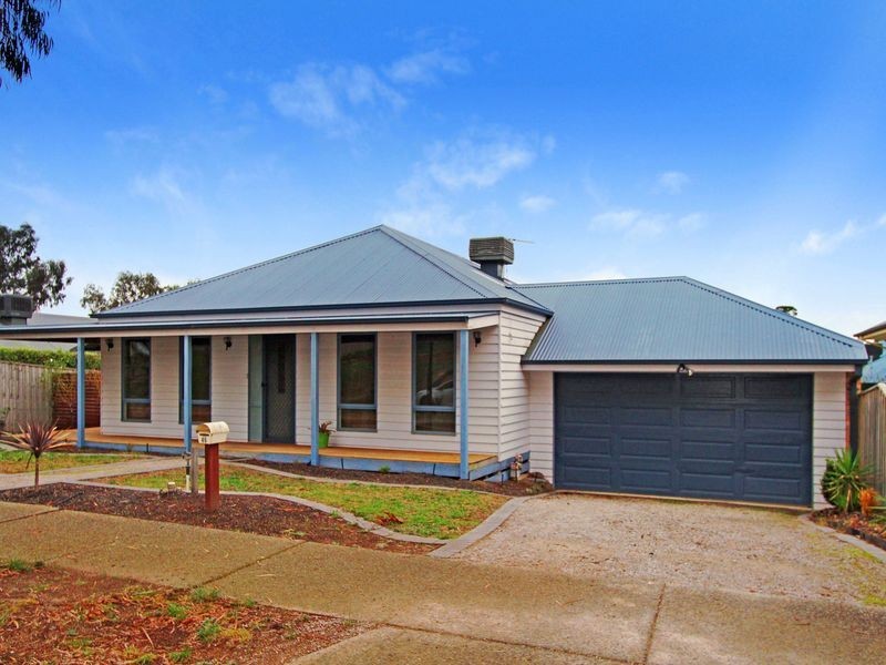 46 Rothacker Rise, Doreen VIC 3754