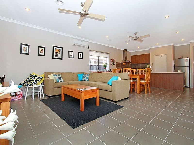 49 Panton Gap Drive, South Morang VIC 3752