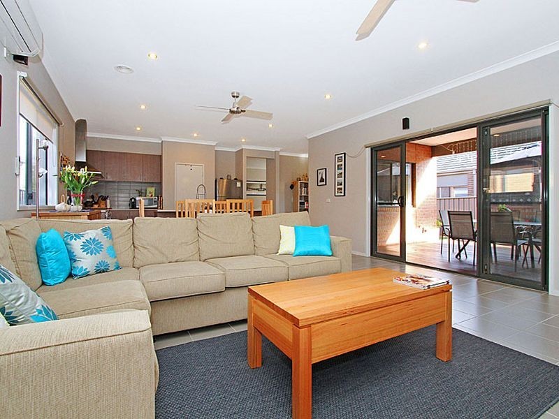 49 Panton Gap Drive, South Morang VIC 3752