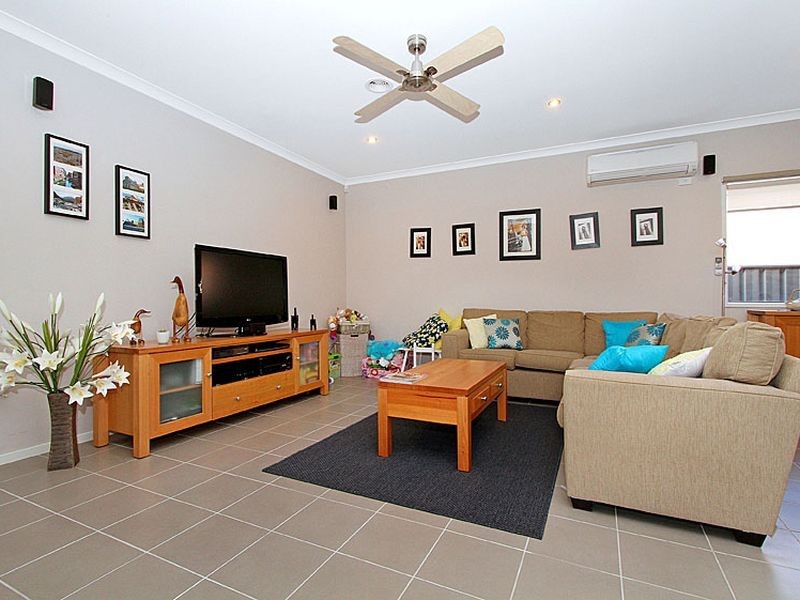 49 Panton Gap Drive, South Morang VIC 3752