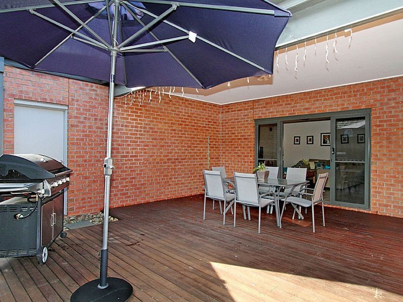49 Panton Gap Drive, South Morang VIC 3752