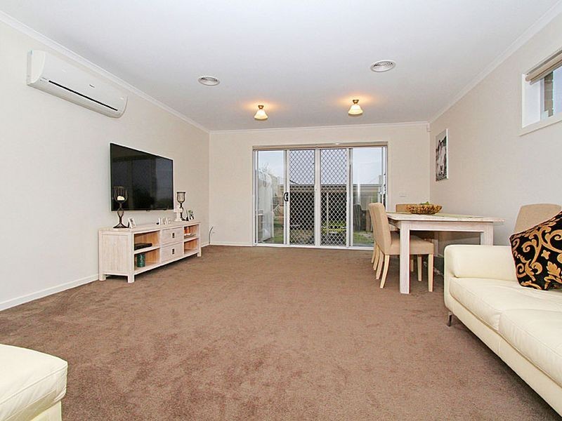 64 Hayston Boulevard, Epping VIC 3076