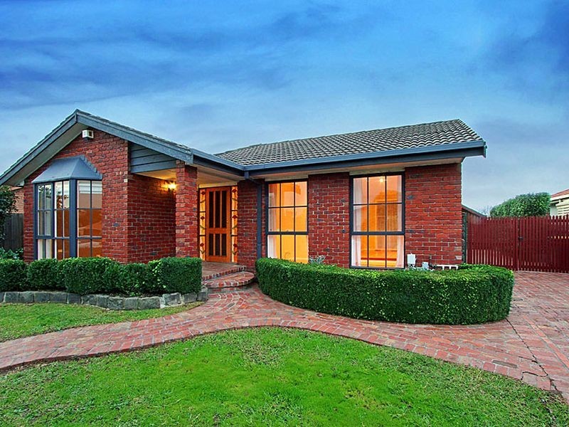36 Centenary Drive, Mill Park VIC 3082