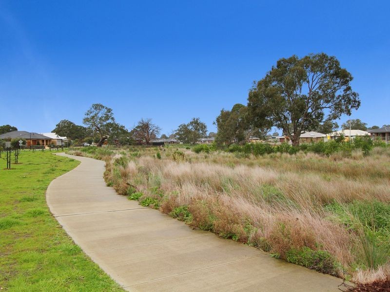 48 Laurence Street, Doreen VIC 3754