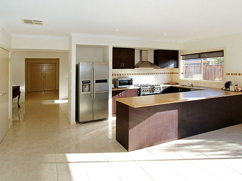 23 Senecio Drive, Doreen VIC 3754