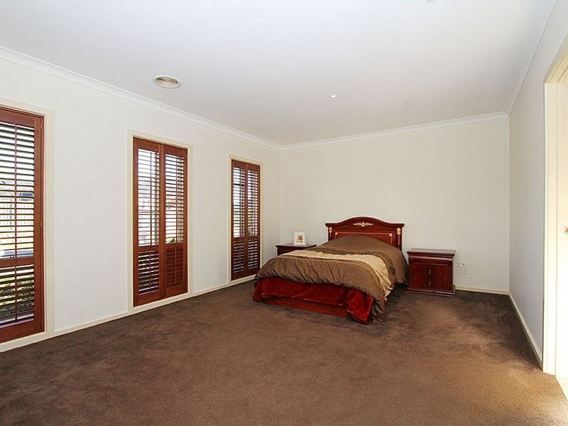 23 Senecio Drive, Doreen VIC 3754