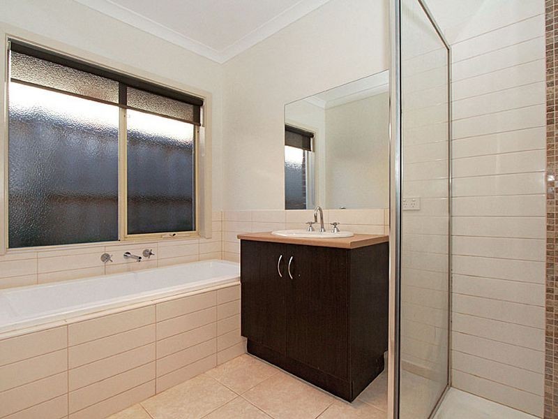 23 Senecio Drive, Doreen VIC 3754