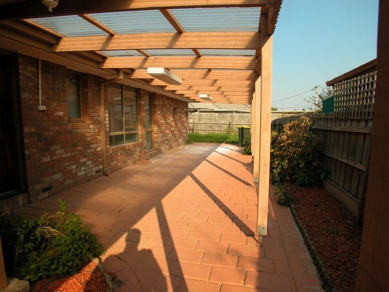 3 Allawah Court, Mill Park VIC 3082