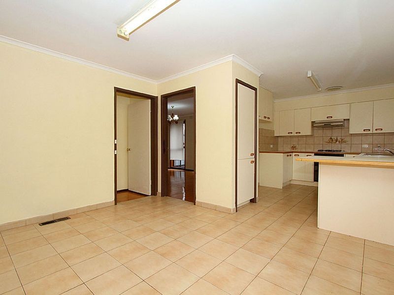 1 Sussex Court, Mill Park VIC 3082